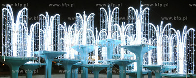 Iluminacje swietlne na Skwerze Kosciuszki w Gdyni....