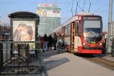 W dziesieciu punktach w Gdansku zostaly ustawione koksowniki,...
