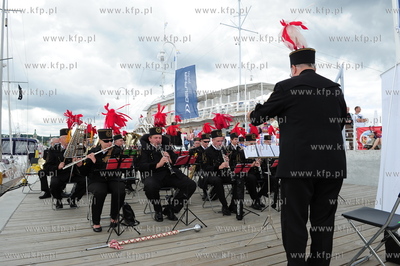 Sopot. Przystan Jachtowa. Uroczyste powitanie jachtu...