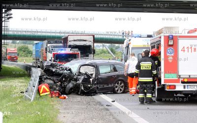 W wypadku samochodowym na obwodnicy Chojnic zginal...