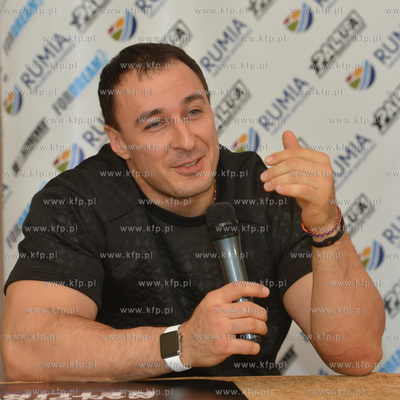 Do Rumi przyjechal wczoraj Alexey Voevoda - Rosja (na...