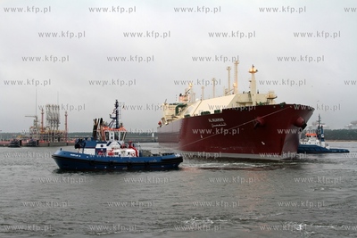 Metanowiec Al Nuaman z katarskim LNG wplynal do Gazoportu...
