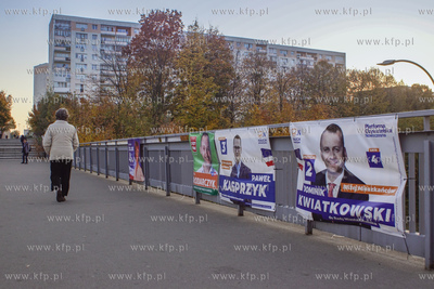 Reklamy wyborcze w Gdańsku Suchaninie na wiadukcie...