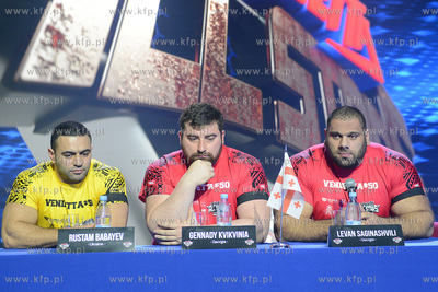 Hala Sportowo - Widowiskowa w Rumi. Konferencja prasowa...