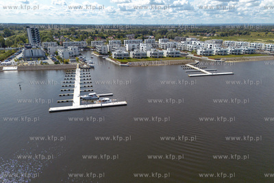 Apartamentowce Hotelu Grano Solmarina Gdańsk przy...