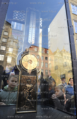 Uroczyste odsloniecie Kolumny Meteorologicznej Daniela...