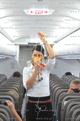 Lotnisko w Gdansku. Prezentacja nowego samolotu airbusa...