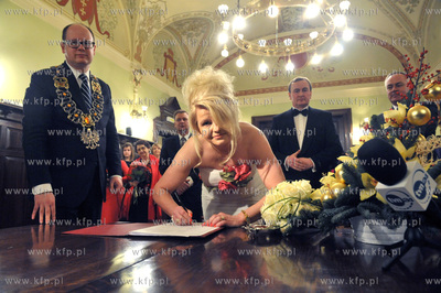 Ostatni slub w roku w gdanskim Urzedzie Stanu Cywilnego...