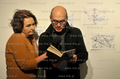 Gdansk, ul. Szeroka. Gdanska Galeria Guntera Grassa...