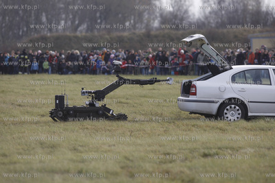 Pruszcz Gdanski. Festyn wojskowy z okazji 44 - lecia...