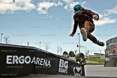 Sopot / Gdansk. Nowo otwarty skatepark przy hali Ergo...