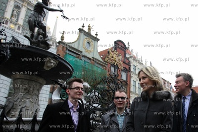 Wizyta kandydatki na fotel prezydenta RP Magdaleny...