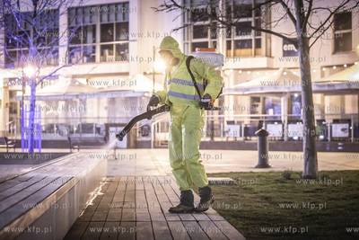 Dezynfekcja  miejsc publicznych ( ławki i przystanki...