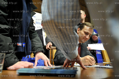 Gdansk. Spotkanie Radoslawa Sikorskiego, ministra spraw...