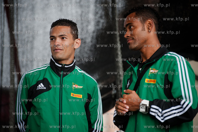 Gdansk. Scena na Targu Weglowym. Prezentacja druzyny...