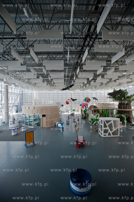 Gdynia. Uroczyste otwarcie nowych obiektow
Pomorskiego...