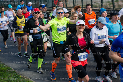 Zawodnicy na trasie I PZU Gdansk Maraton.
Nz Pawel...