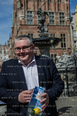 Gdansk. Dlugi Targ. Akcja pt. Szanowna Pani, Szanowny...