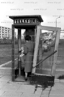 Trojmiasto borykalo sie z plaga dewastacji budek telefonicznych....