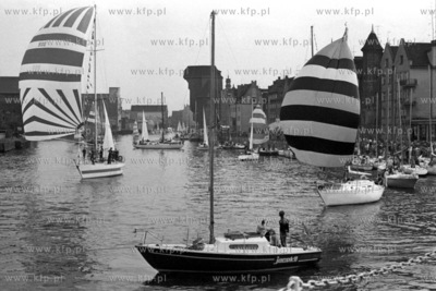 Morska parada na Motławie z okazji Dni Gdańska. 
2.08.1979
1sierpien79_z.kosycarz_p5
Fot....