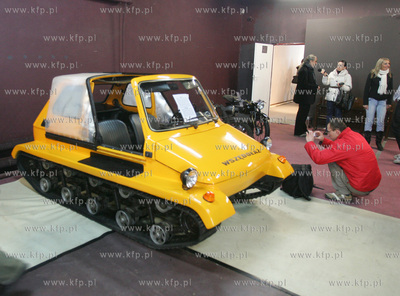 Muzeum Techniki i Komunikacji - Zajezdnia Sztuki w...