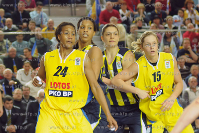 Tamica Catchings (24) - dwukrotna mistrzyni limpijska,...