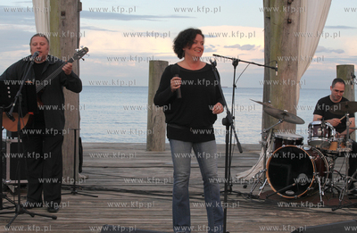 Koncert Hanny Banaszak na Scenie Letniej w Orlowie.
20.07.2009
fot....