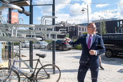 Spacer z radnymi z okazji otwarcia nowego woonerfu...