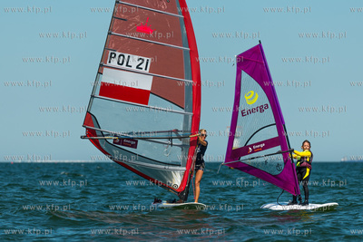 Plaza w Sopocie, przy Sopockim Klubie Zeglarskim. Briefing...