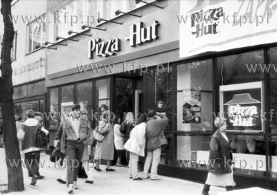 Otwarcie restauracji Pizza Hut na ul. Swietojanskiej...