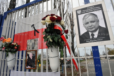 Zaloba po katastrofie prezydenckiego samolotu pod Smolenskiem....