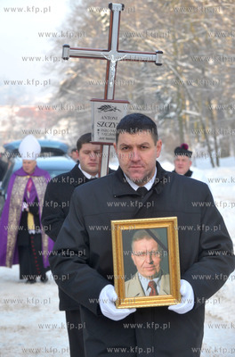 Gdansk - Srebrzysko. Pogrzeb Antoniego Szczyta.
28.12.2010
fot....