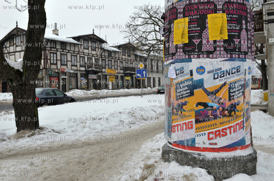 Gdansk, Oliwa. Ul. Stary Rynek Oliwski.
06.01.2011
fot....