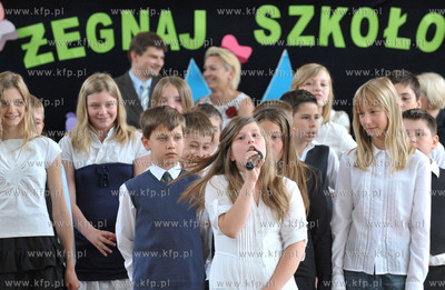Zakonczenie roku szkolnego w Szkole Podstawowej nr...