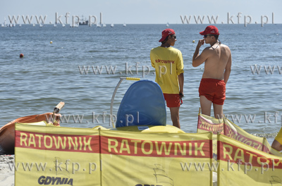 Plaża Gdynia - Środmieście. Punkt ratowników z...