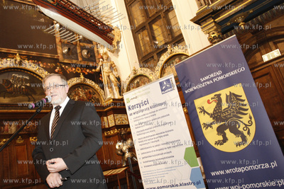 Gdansk. Dwor Artusa. Pozegnanie Andrzeja Golygi - prezesa...