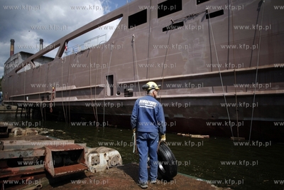 Stocznia REMONTOWA SHIPBUILDING S.A.. Wodowanie nowoczesnego...