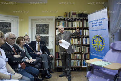 Klub Rotary International przekazał sprzęt medyczny...