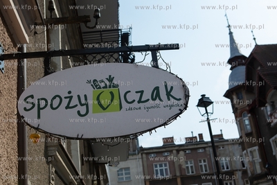 Gdańsk, Wrzeszcz, ul. Grażyny 12,  SpożyVczak -...