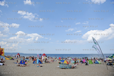 Gdansk. Plaza w Brzeznie. 19.07.2011 fot. Mateusz Ochocki...