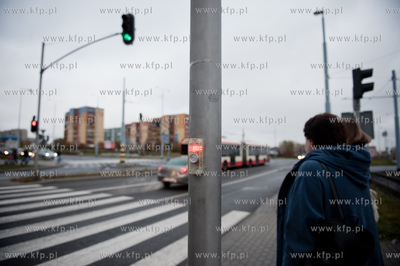 Gdansk. Chelm. Przejscie dla pieszych przy skrzyzowaniu...