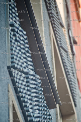 Gdansk. Odremontowane, nowo pomalowane kamieniczki...