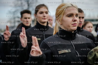 Gdansk. Wrzeszcz. Uroczyste złożenie kwiatów pod...