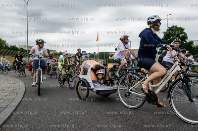Gdańsk. Droga Zielona. Wielki Przejazd Rowerowy. 
11.06.2017
fot....