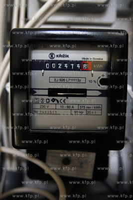 Licznik energii elektrycznej. 07.02.2006 fot. Wojciech...