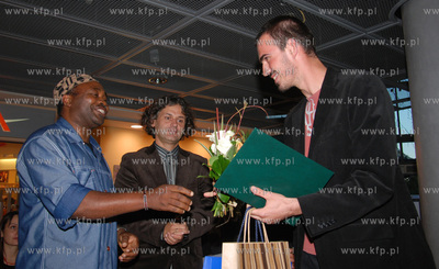 CH Manhattan. Wreczenie nagrod i otwarcie wystawy pokonkursowej...