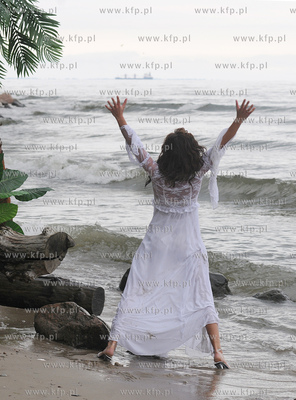 Plaza przy klifie w Gdyni Orlowie. Ekipa filmowego...