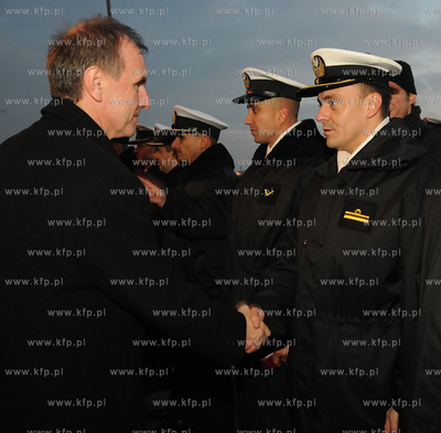 Port Wojenny w Gdyni. Powitanie fregaty rakietowej...