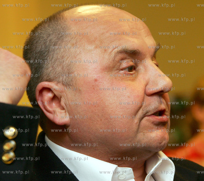 Szczecin. Spotkanie z Wiktorem Suworowem w Empiku.
10.03.2009
fot....