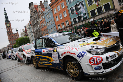 Gdansk. Dlugi Targ. Uroczysty start 6-go Rajdu Lotos...